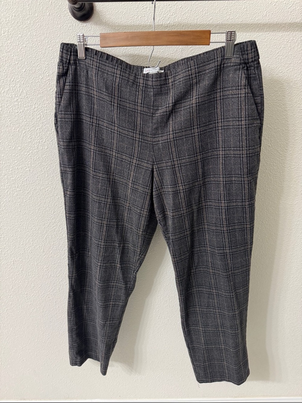 Liz Claiborne Charcoal Plaid Dress Pants